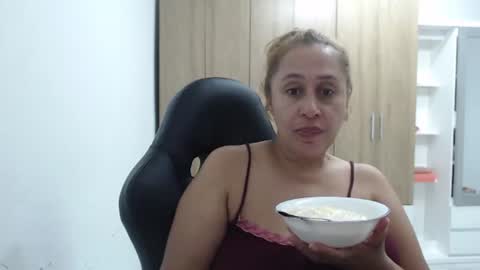 Roxana online show from 15, 6, 2026