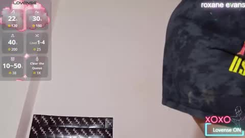 Snapshot of roxaneevans_ chatting on 13, 9, 2025 Roxane online show from 13, 9, 2025