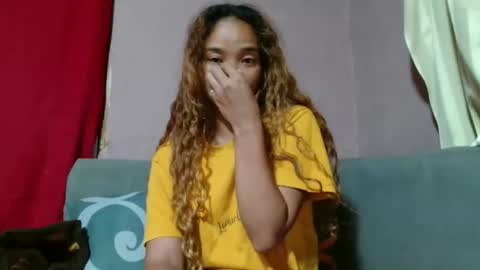 roxanne_98 online show from 7, 5, 2026