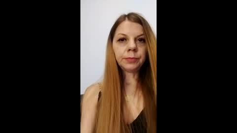 Snapshot of roxanneliss chatting on 6, 3, 2025 roxanneliss online show from 6, 3, 2025