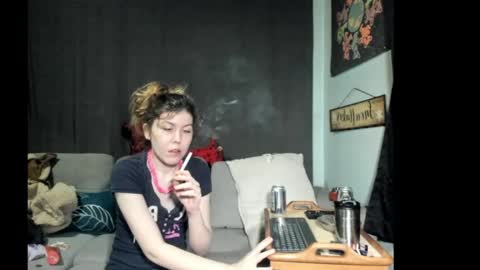 Snapshot of roxihazeleyes chatting on 8, 6, 2026 roxihazeleyes online show from 8, 6, 2026