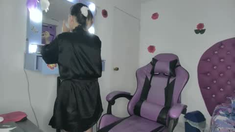 Roxy online show from 29, 4, 2026