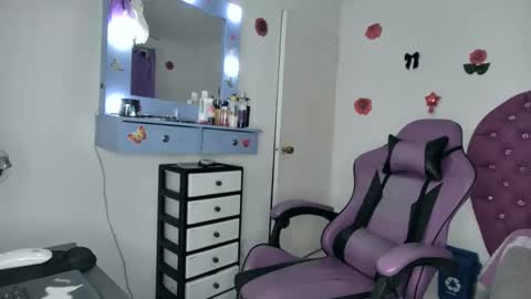 Roxy online show from 9, 6, 2026