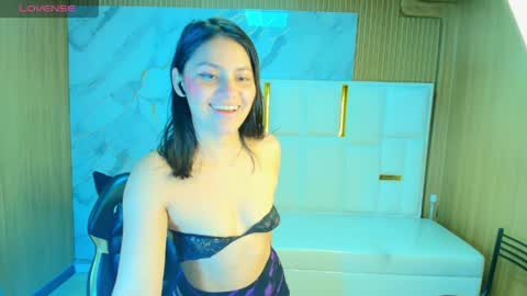 Roxy online show from 27, 4, 2026