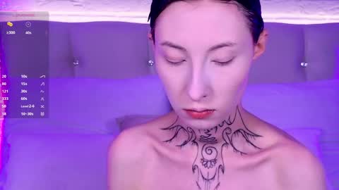 Snapshot of roxy_morrison_x chatting on 4, 5, 2026 roxanne online show from 4, 5, 2026
