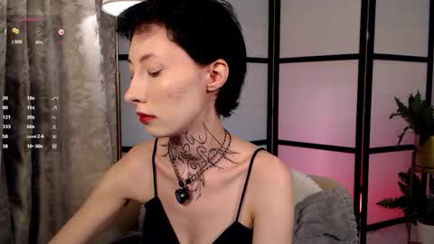 Snapshot of roxy_morrison_x chatting on 17, 5, 2026 roxanne online show from 17, 5, 2026