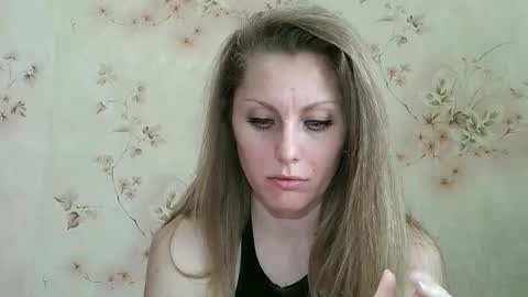 roxyfox18x01 online show from 30, 3, 2026