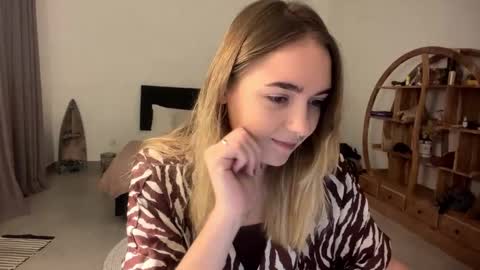 Roxy online show from 26, 3, 2026