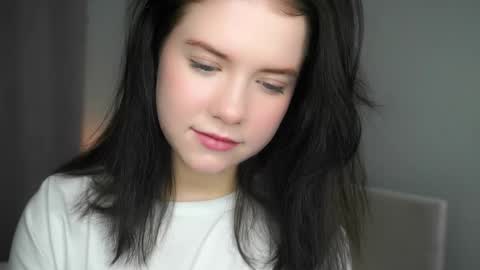 Snapshot of roxyvolmer chatting on 16, 3, 2026 roxyvolmer online show from 16, 3, 2026