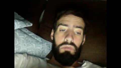 Snapshot of royartal chatting on 25, 9, 2025 Rodrigo online show from 25, 9, 2025