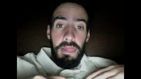 Snapshot of royartal chatting on 18, 10, 2025 Rodrigo online show from 18, 10, 2025