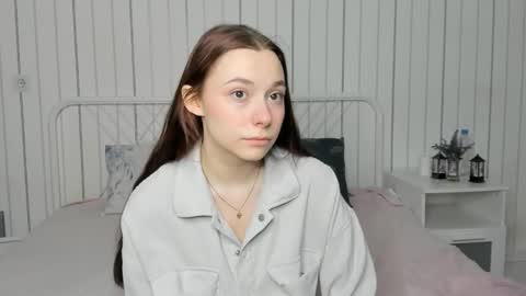 Snapshot of roygeers chatting on 8, 3, 2026 Alice online show from 8, 3, 2026