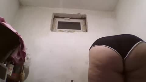 Snapshot of roza1999 chatting on 20, 12, 2024 ALISE LidaL online show from 20, 12, 2024