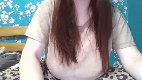 Snapshot of roza1999 chatting on 18, 1, 2025 ALISE LidaL online show from 18, 1, 2025