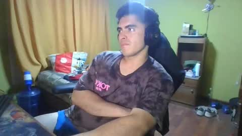 Snapshot of rpaulo25 chatting on 29, 1, 2025 rpaulo25 online show from 29, 1, 2025