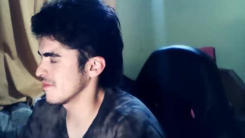 Snapshot of rpaulo25 chatting on 17, 11, 2025 rpaulo25 online show from 17, 11, 2025