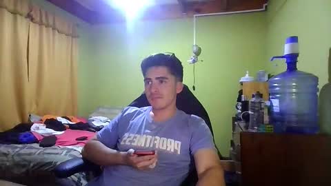 Snapshot of rpaulo25 chatting on 25, 11, 2025 rpaulo25 online show from 25, 11, 2025