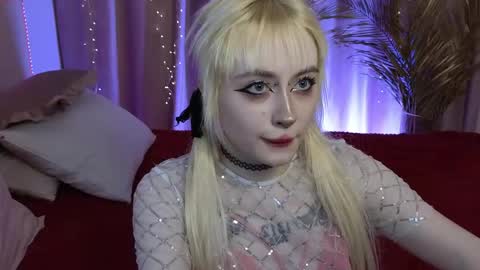 Snapshot of rraffaellka chatting on 16, 5, 2026 Rraffaellka online show from 16, 5, 2026