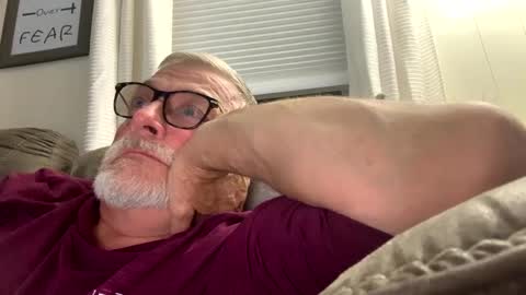 Snapshot of rs006 chatting on 6, 10, 2025 rs006 online show from 6, 10, 2025