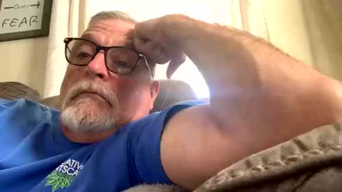 Snapshot of rs006 chatting on 6, 10, 2025 rs006 online show from 6, 10, 2025