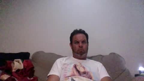 Snapshot of rubbingoneout714 chatting on 30, 10, 2025 rubbingoneout714 online show from 30, 10, 2025