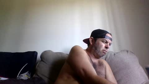 Snapshot of rubbingoneout714 chatting on 31, 10, 2025 rubbingoneout714 online show from 31, 10, 2025