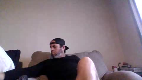 Snapshot of rubbingoneout714 chatting on 4, 12, 2025 rubbingoneout714 online show from 4, 12, 2025