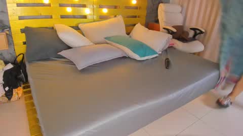 Rubi online show from 19, 2, 2025