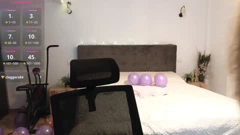 Snapshot of ruby_fit chatting on 6, 1, 2025 Ruby online show from 6, 1, 2025