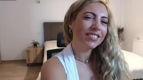 Snapshot of ruby_fit chatting on 9, 10, 2025 Ruby online show from 9, 10, 2025