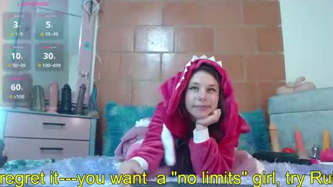 rubyemerald_ online show from 3, 3, 2026