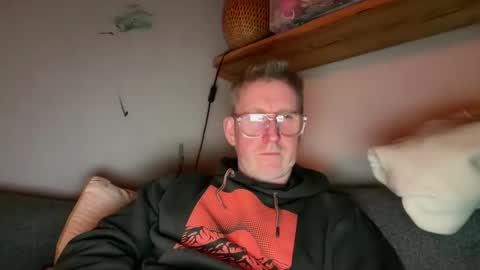 ruedog72 online show from 12, 10, 2025