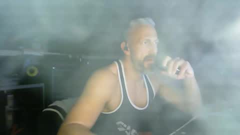 Snapshot of ruffi77 chatting on 22, 2, 2025 Chico que rico Caliente online show from 22, 2, 2025