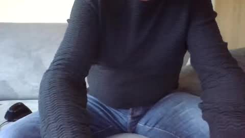 runner_1978 online show from 10, 12, 2024