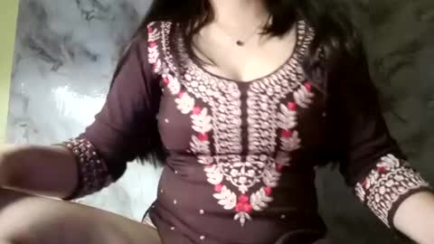 Snapshot of rupali01 chatting on 12, 6, 2026 Rupali online show from 12, 6, 2026