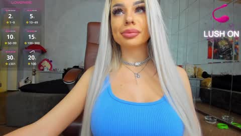 Snapshot of russian_ava chatting on 28, 1, 2025 Ava online show from 28, 1, 2025