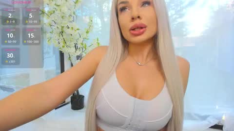 Snapshot of russian_ava chatting on 30, 10, 2025 Ava online show from 30, 10, 2025