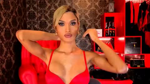 Snapshot of ruthrocero chatting on 7, 3, 2025 Ruth Evangelista online show from 7, 3, 2025