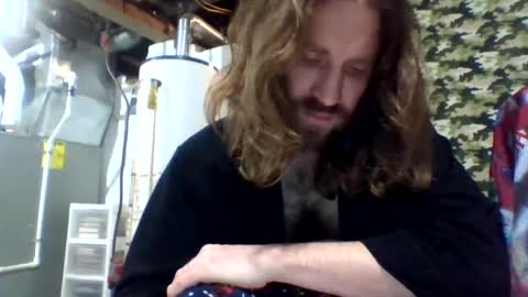 rwb1982 online show from 13, 12, 2024