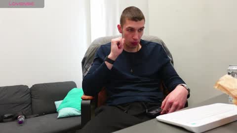 RYAN DOZER online show from 5, 4, 2026