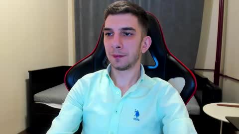 Andrew C. online show from 19, 12, 2025