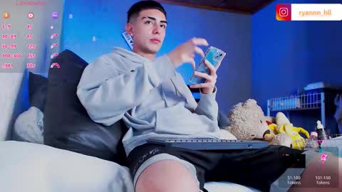 Ryannhill  online show from 15, 9, 2025