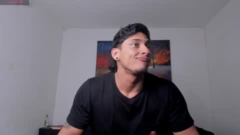 ryanwhite3 online show from 24, 4, 2026