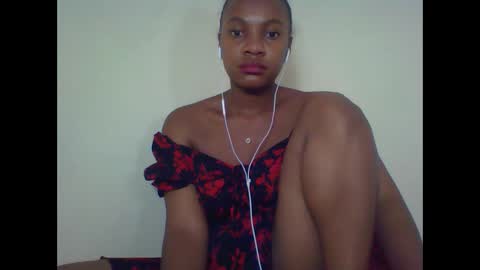 Snapshot of rycie chatting on 2, 10, 2025 Rycie online show from 2, 10, 2025