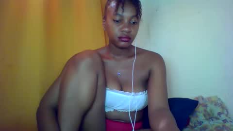 Snapshot of rycie chatting on 9, 10, 2025 Rycie online show from 9, 10, 2025