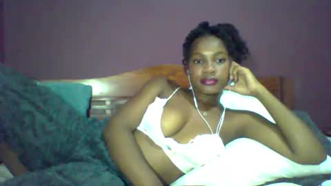 Snapshot of rycie chatting on 5, 11, 2025 Rycie online show from 5, 11, 2025