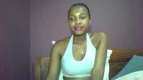 Snapshot of rycie chatting on 8, 11, 2025 Rycie online show from 8, 11, 2025