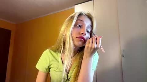 Sabina online show from 25, 7, 2026
