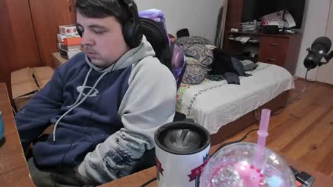 Snapshot of saboda chatting on 5, 1, 2025 1141323 my Lord Mister Max moms treasure online show from 5, 1, 2025