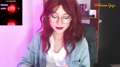 Snapshot of sabrina709 chatting on 2, 12, 2025 Sabrina online show from 2, 12, 2025